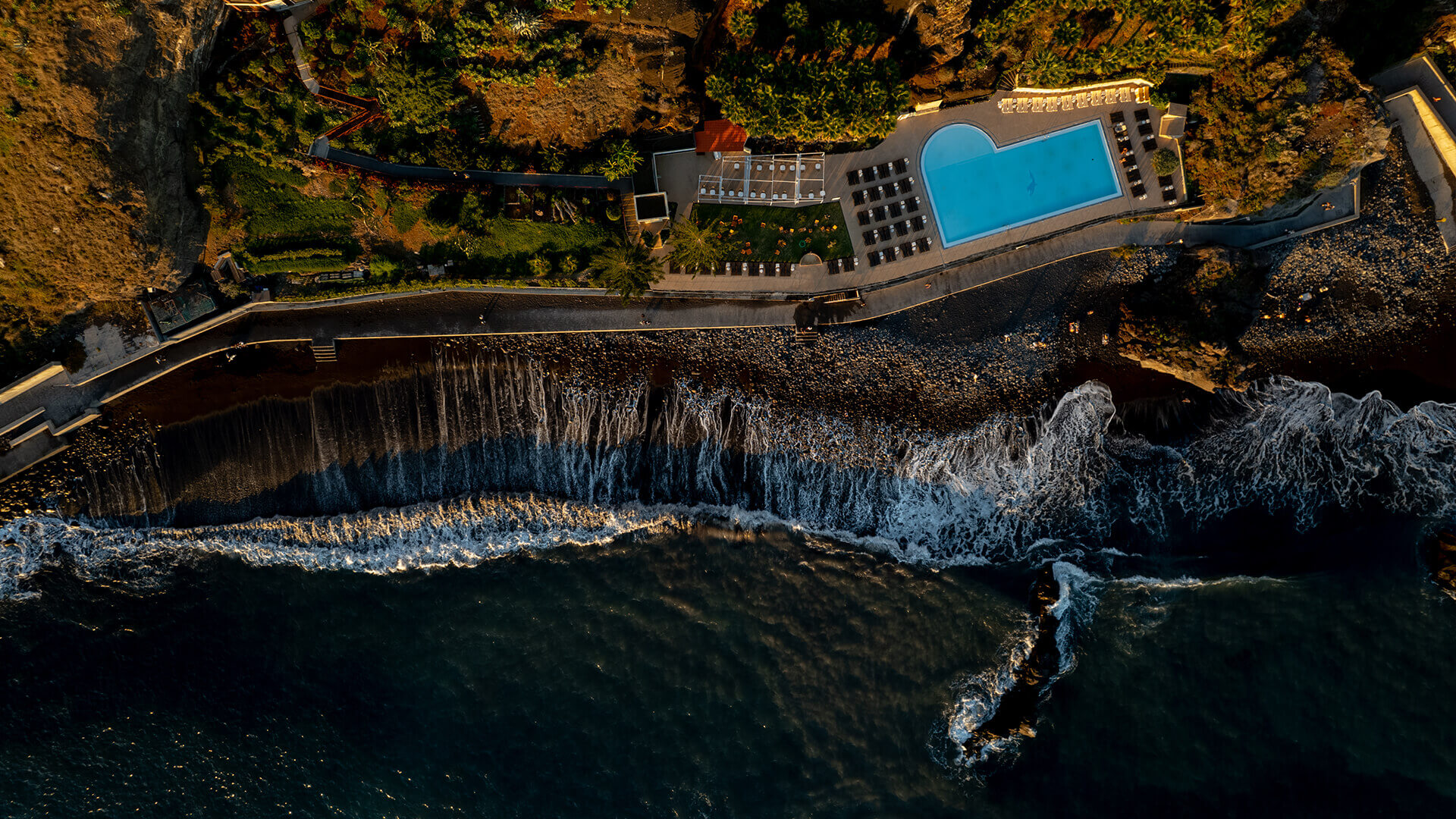 Beach & ocean access