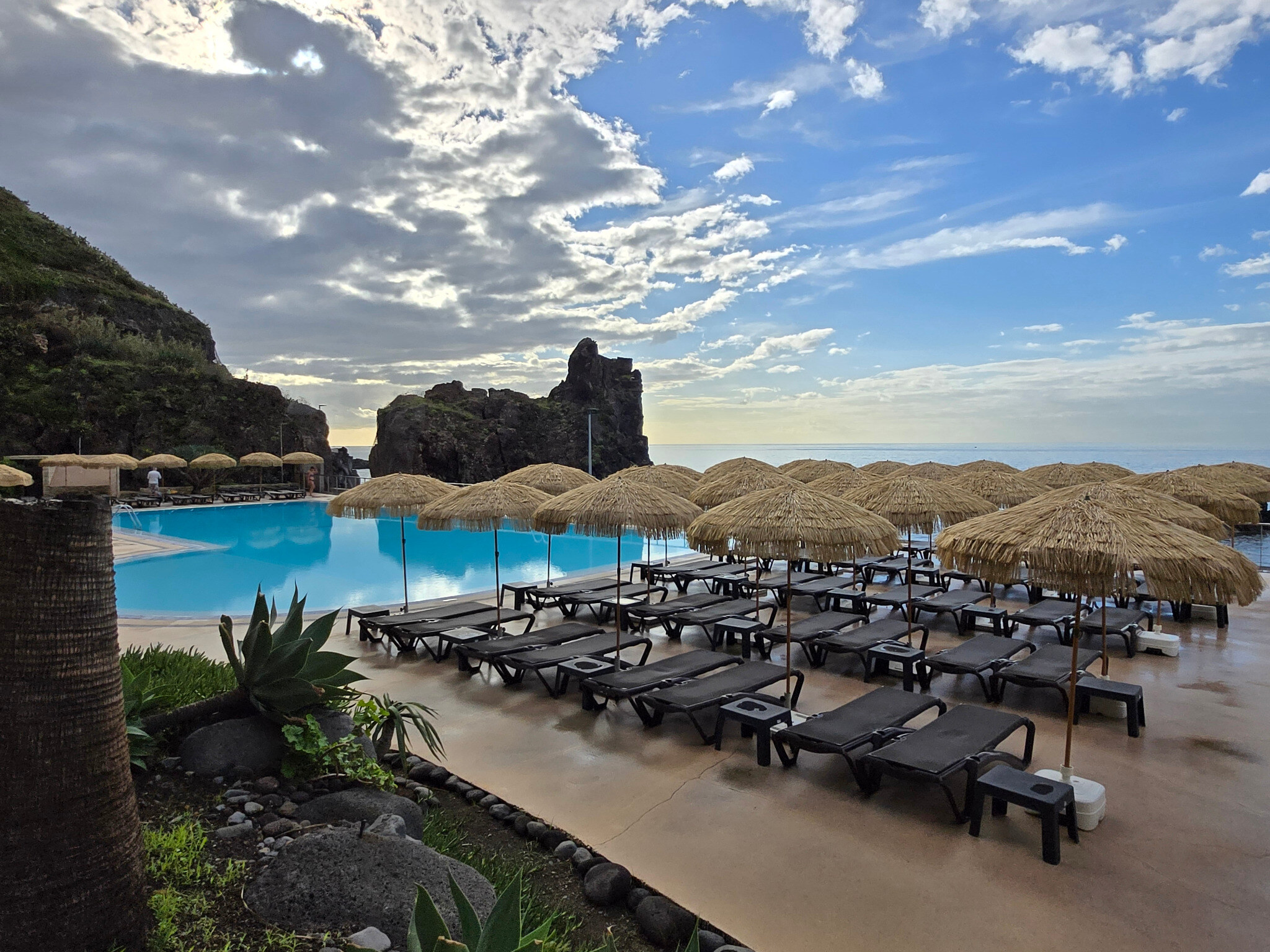 Pool terrace and Atlantic coast